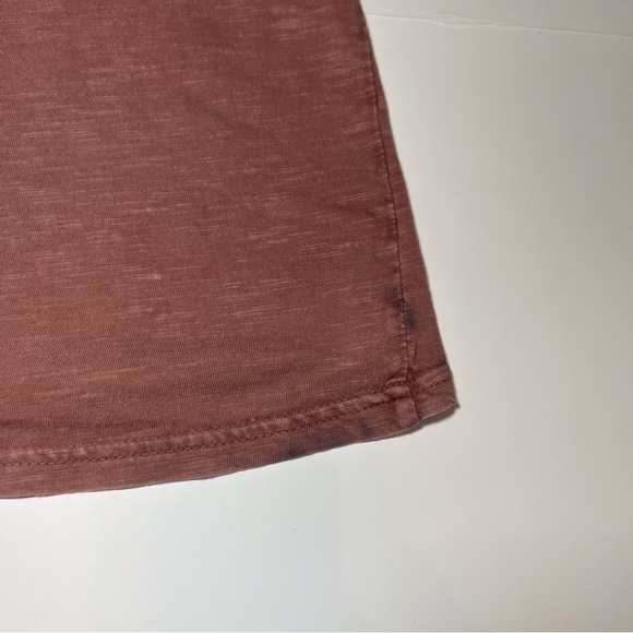 Mossimo Short Sleeve One Pocket T Shirt - Picture 4 of 8